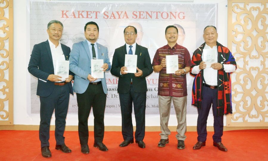 Rev Dr Mar Atsongchanger, Rev Dr Noklen and others during the release of the book at Whispering Winds Conference Hall, Mokokchung on March 17. (Morung Photo)